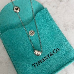 Tiffany & Co. Elsa Peretti Bean Necklace